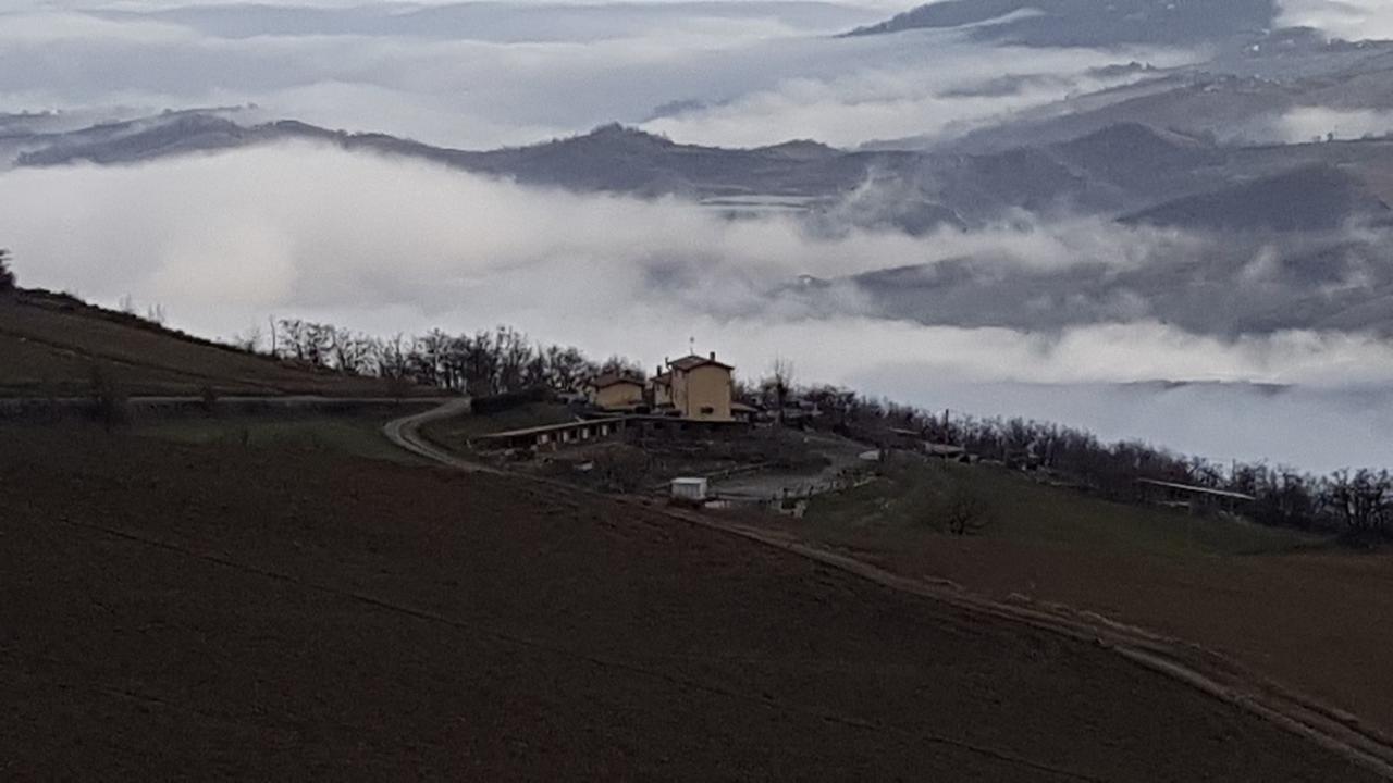 La Locanda dei Cavalieri Affittacamere Lugagnano Val d'Arda Esterno foto